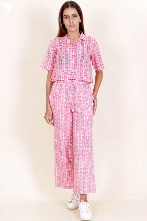 Mulmul Cotton Crop Top In Floral Block Print